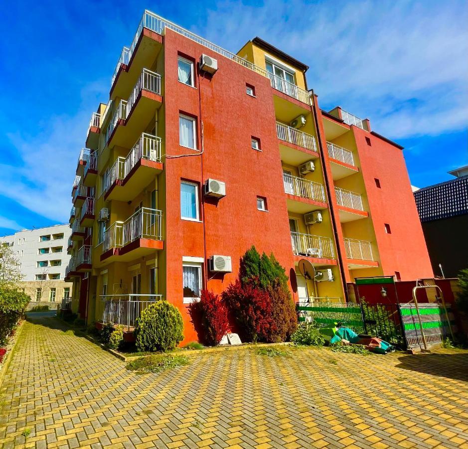 North Beach Apartments Primorsko Exterior foto