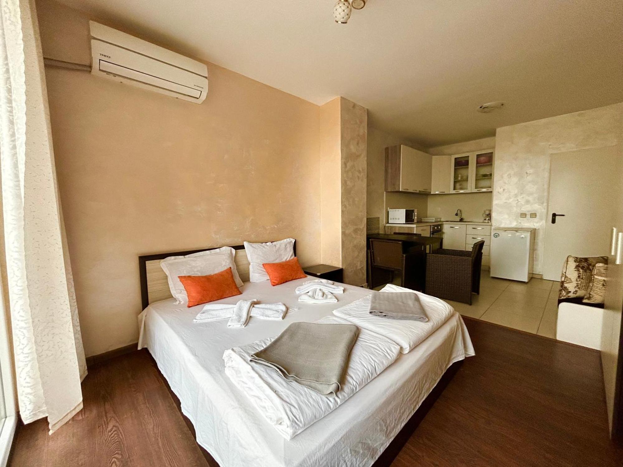 North Beach Apartments Primorsko Exterior foto